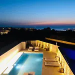 Skyline-