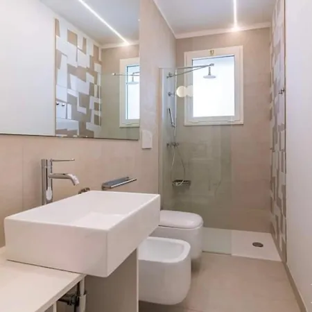 Skyline- * Οτράντο